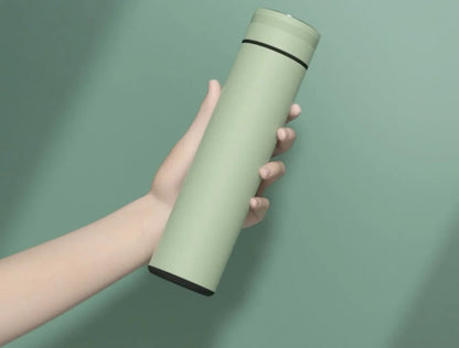 Smart Water Bottle – Temperature & Safety for Everyday Hydration